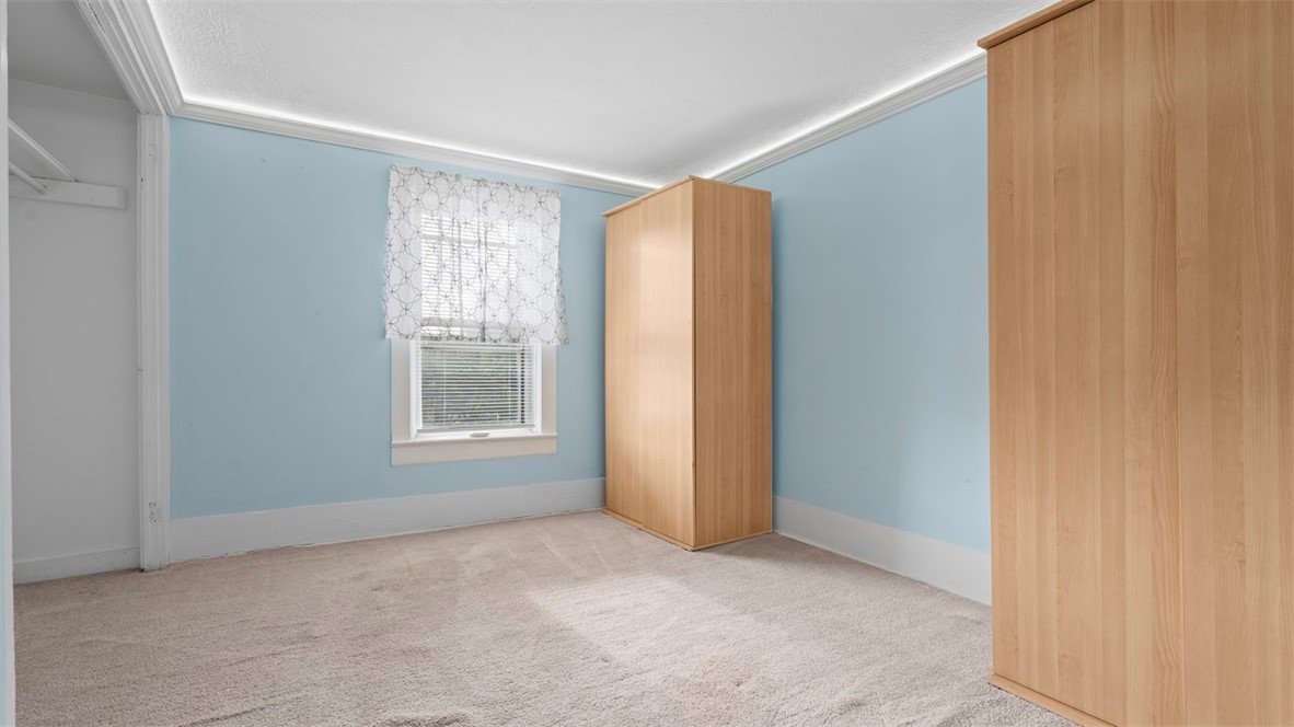 16 S Main St