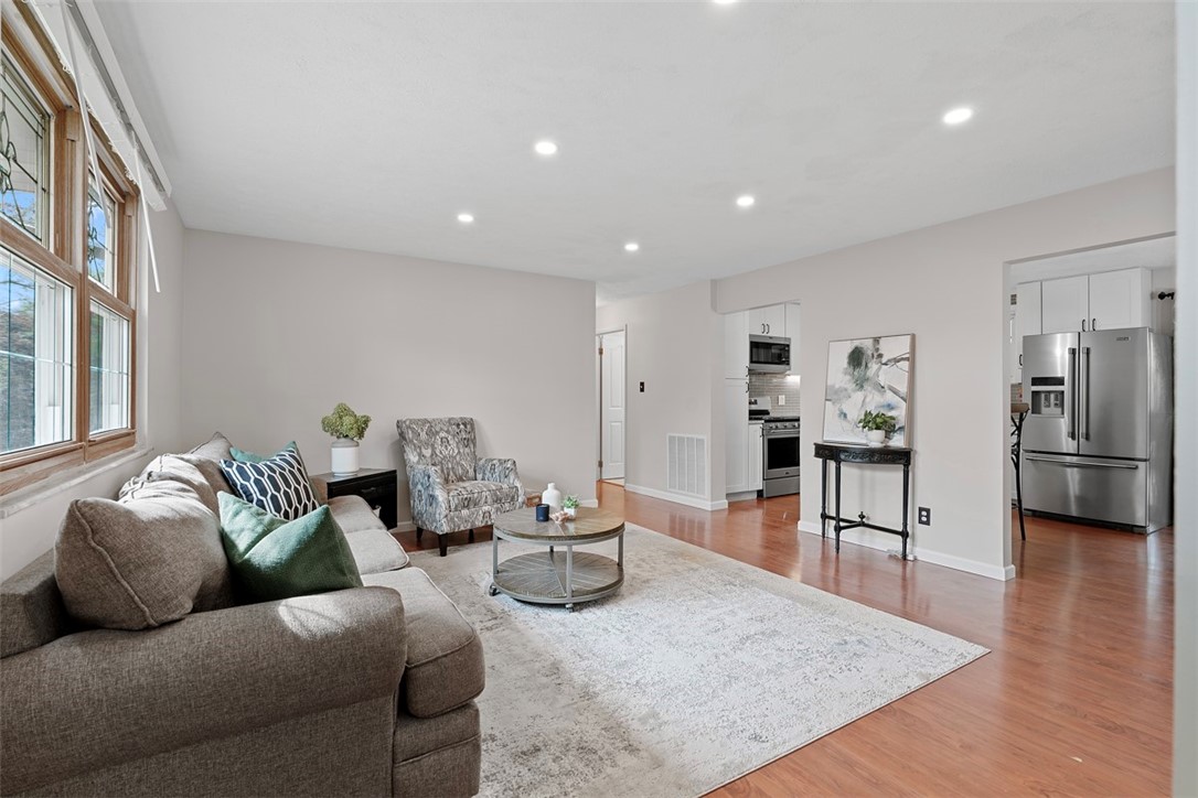 104 Gable Road