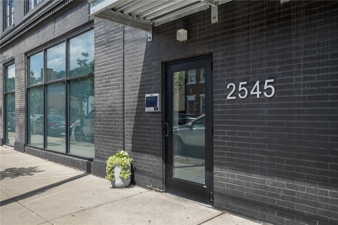 2545 Penn Avenue 504