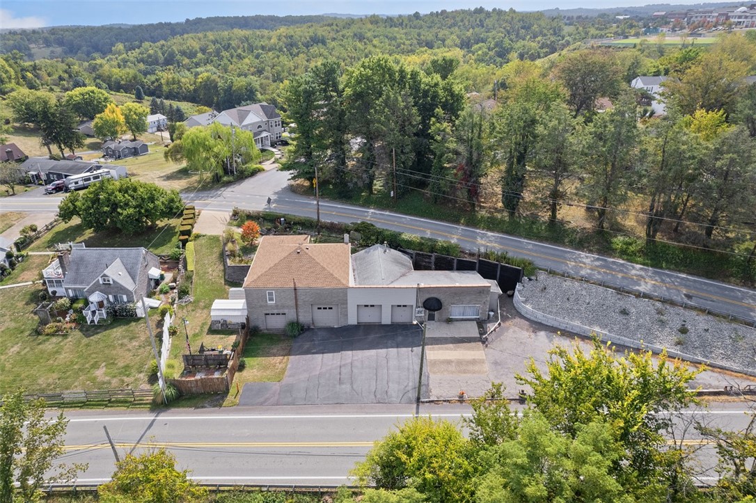 1201 Oakridge Rd