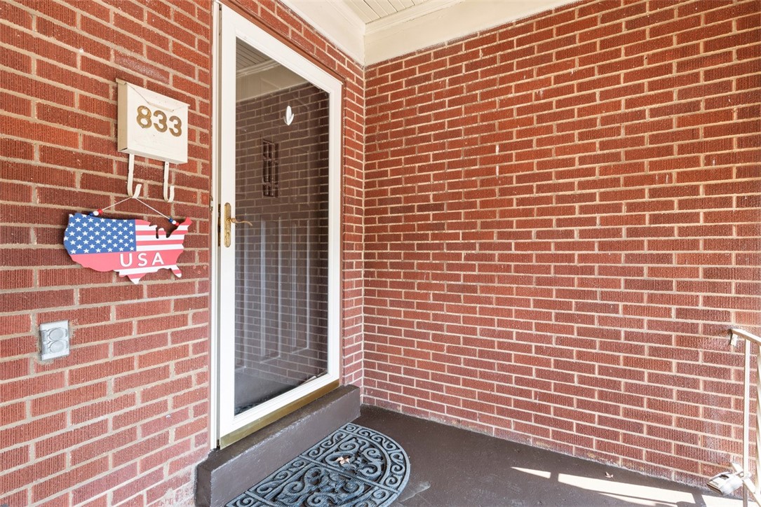 833 Virginia Ave