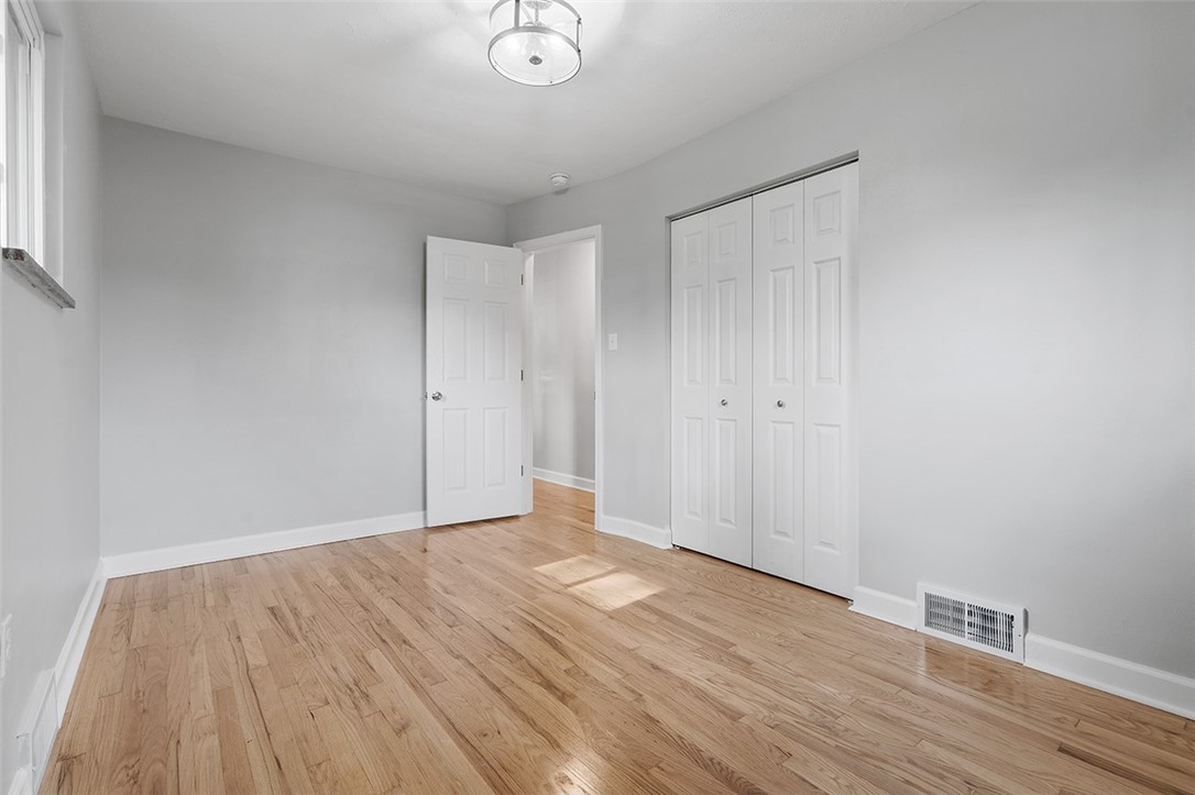 302 Mckinney Dr