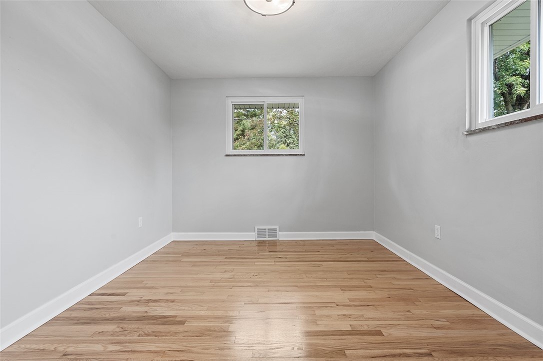 302 Mckinney Dr