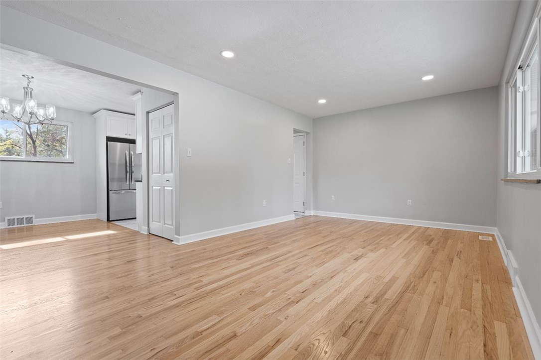 302 Mckinney Dr