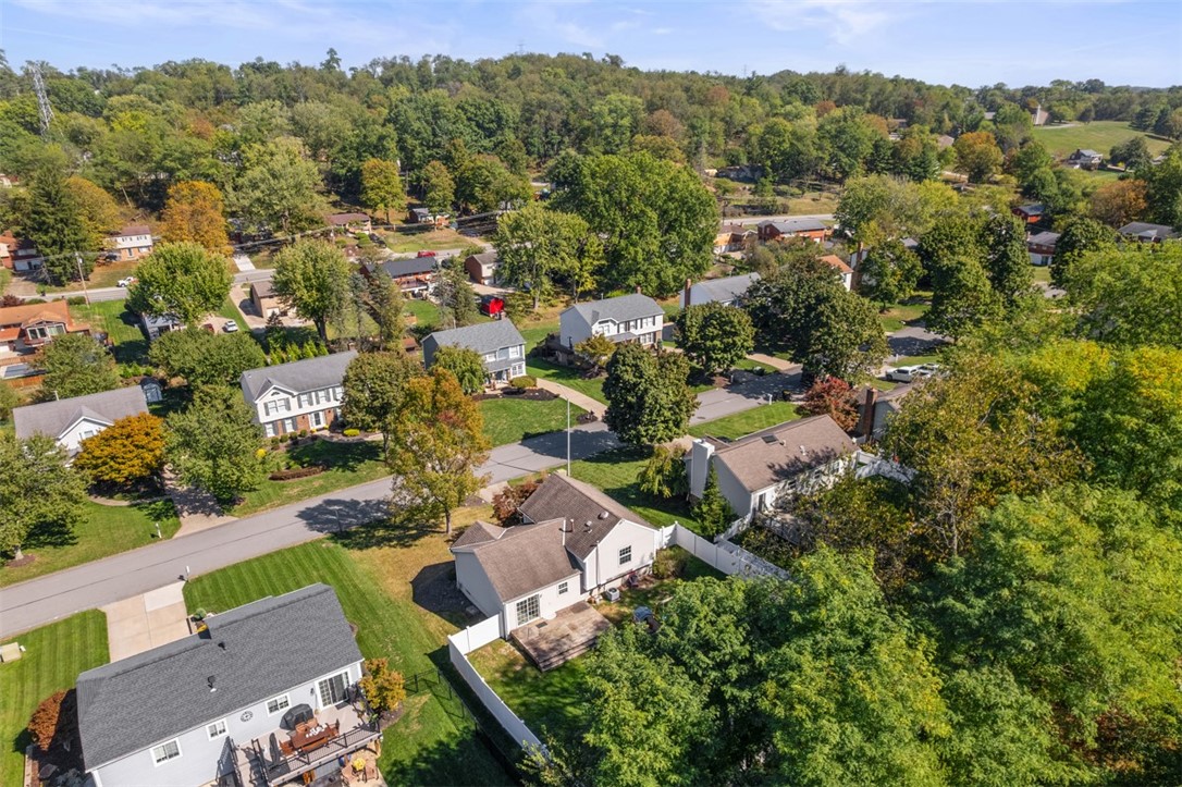 768 Greenhaven Dr