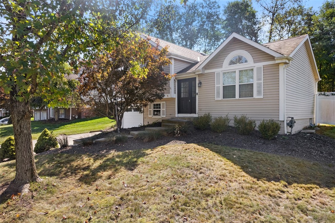 768 Greenhaven Dr