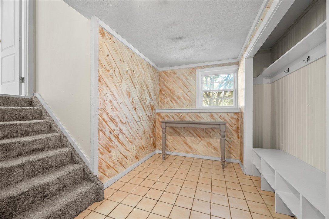 768 Greenhaven Dr