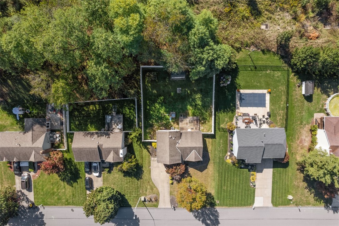 768 Greenhaven Dr