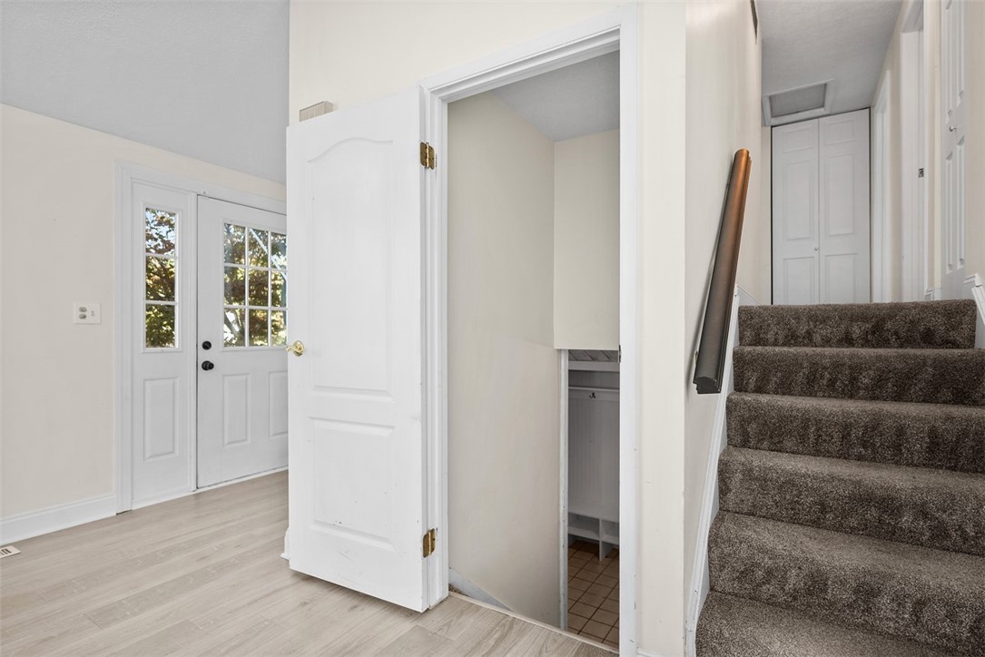 768 Greenhaven Dr