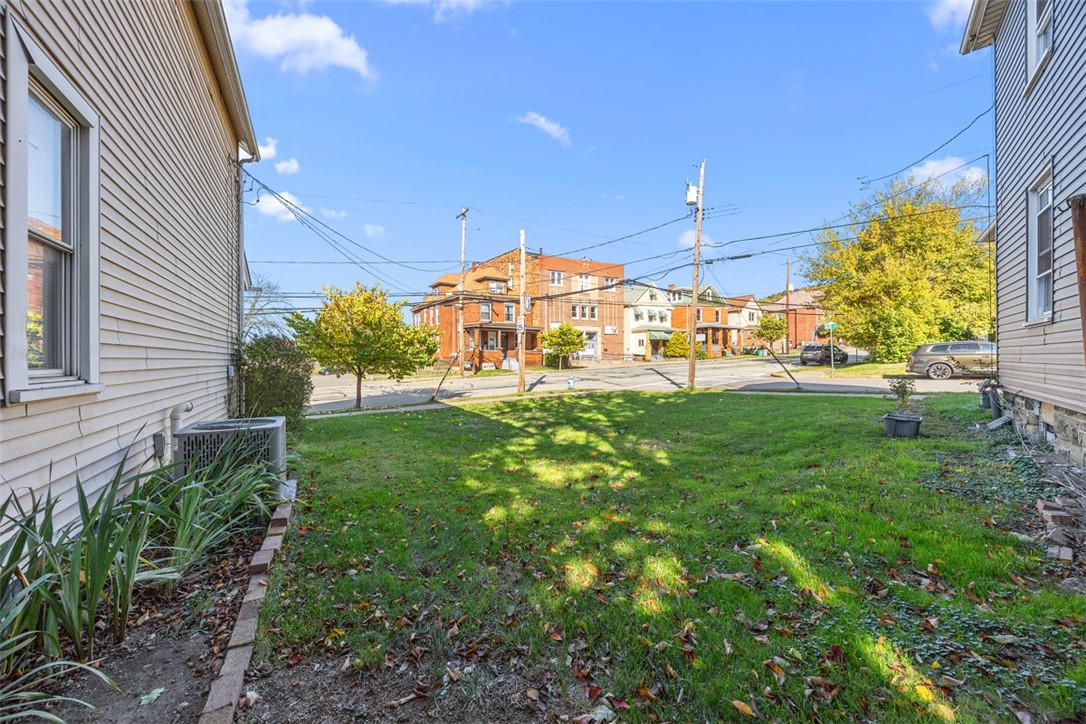 516 8th Street