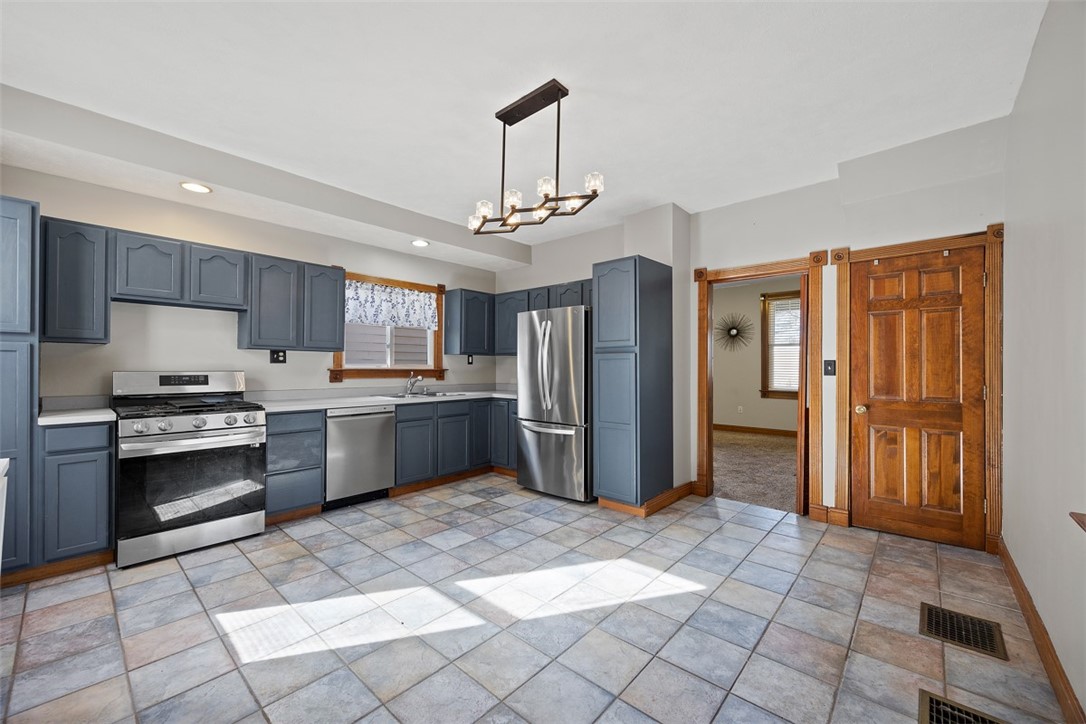 516 8th Street