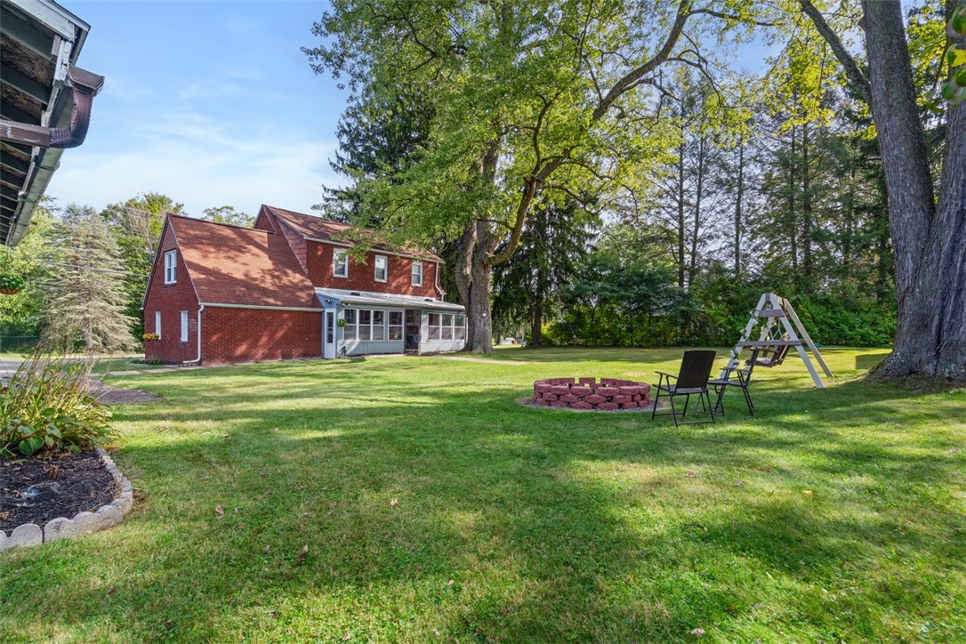 3855 Tuscarawas Rd