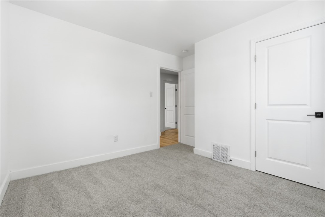 1227 Mcminn St