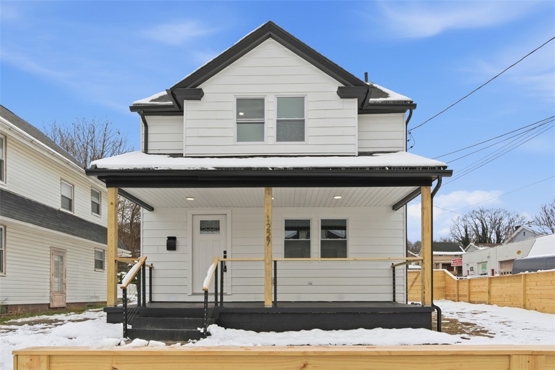 1227 Mcminn St