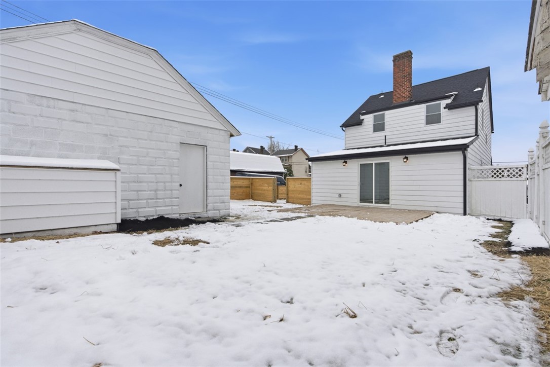 1227 Mcminn St
