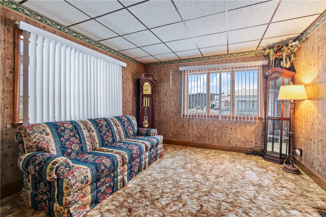 185 Main St