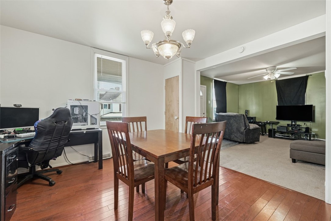 363 Maple Ave