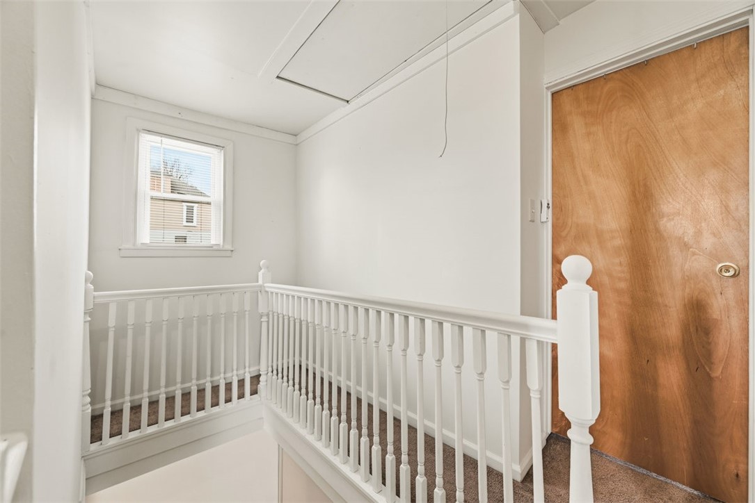 363 Maple Ave