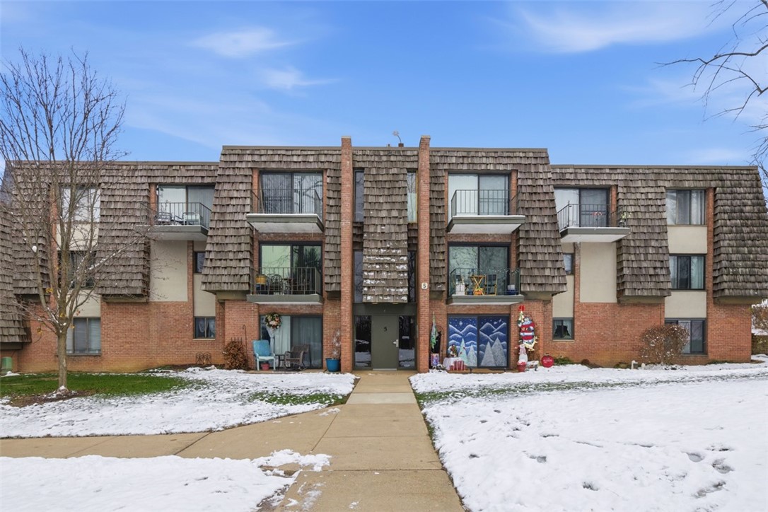 511 Forest Green Dr 511