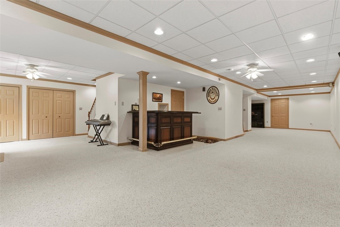370 Cobblestone Cir