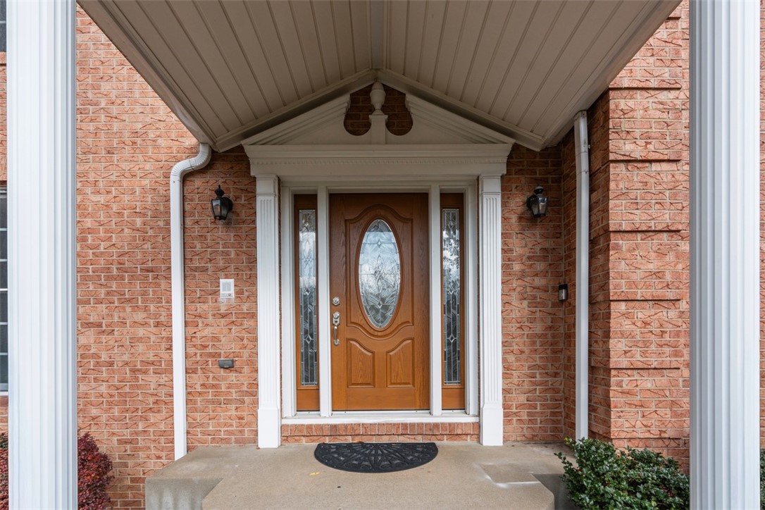 370 Cobblestone Cir