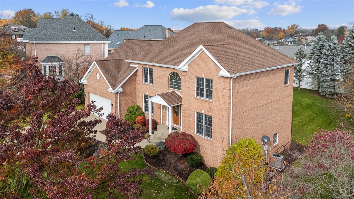 370 Cobblestone Cir