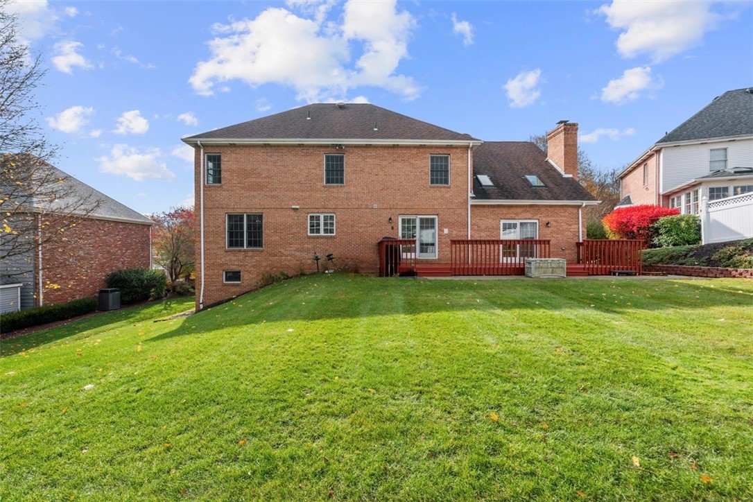 370 Cobblestone Cir