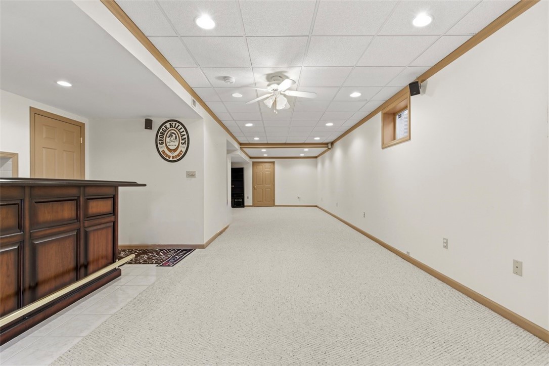 370 Cobblestone Cir