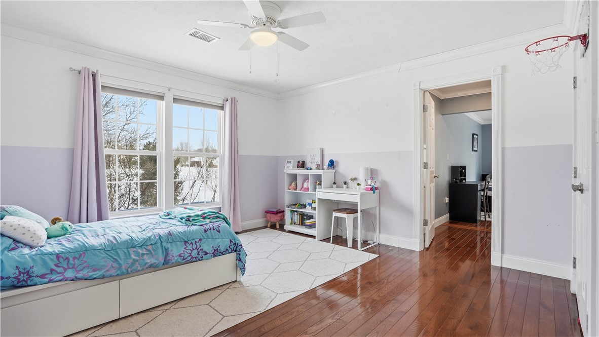 114 Tanglewood Dr