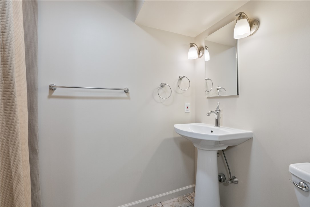 120 Mallard Dr