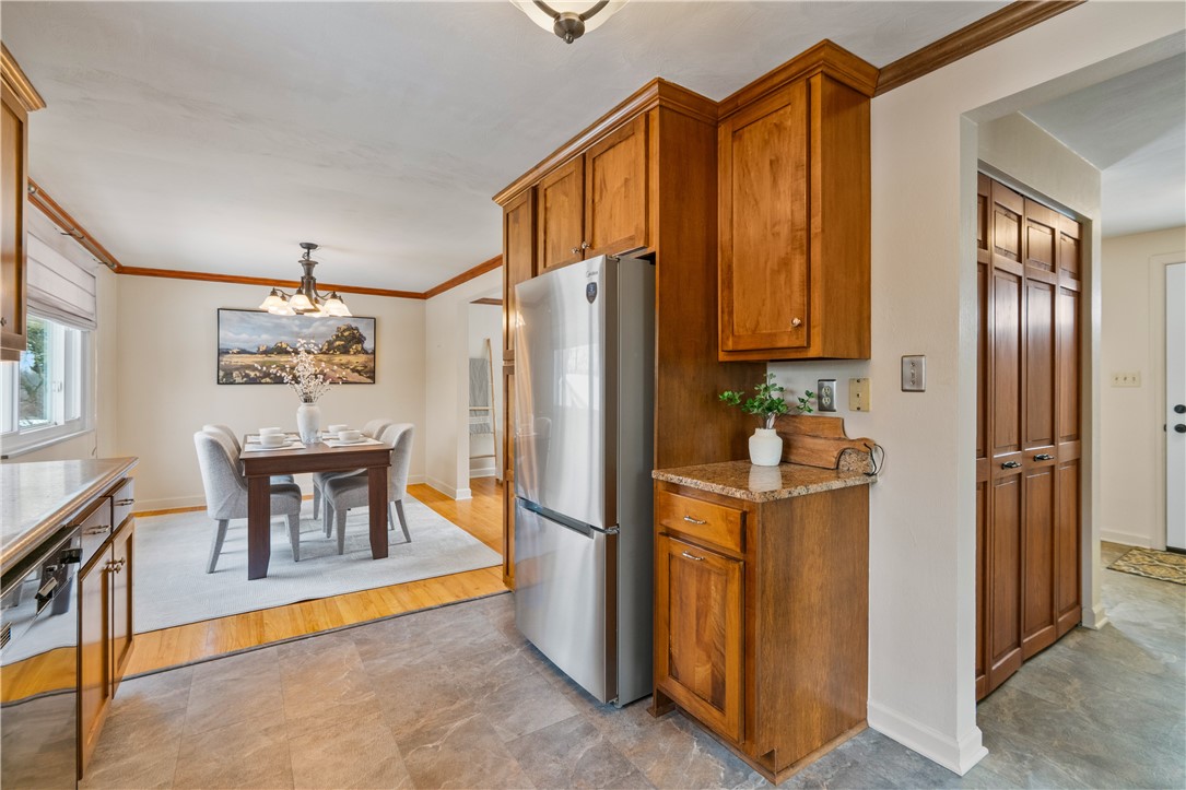 120 Mallard Dr