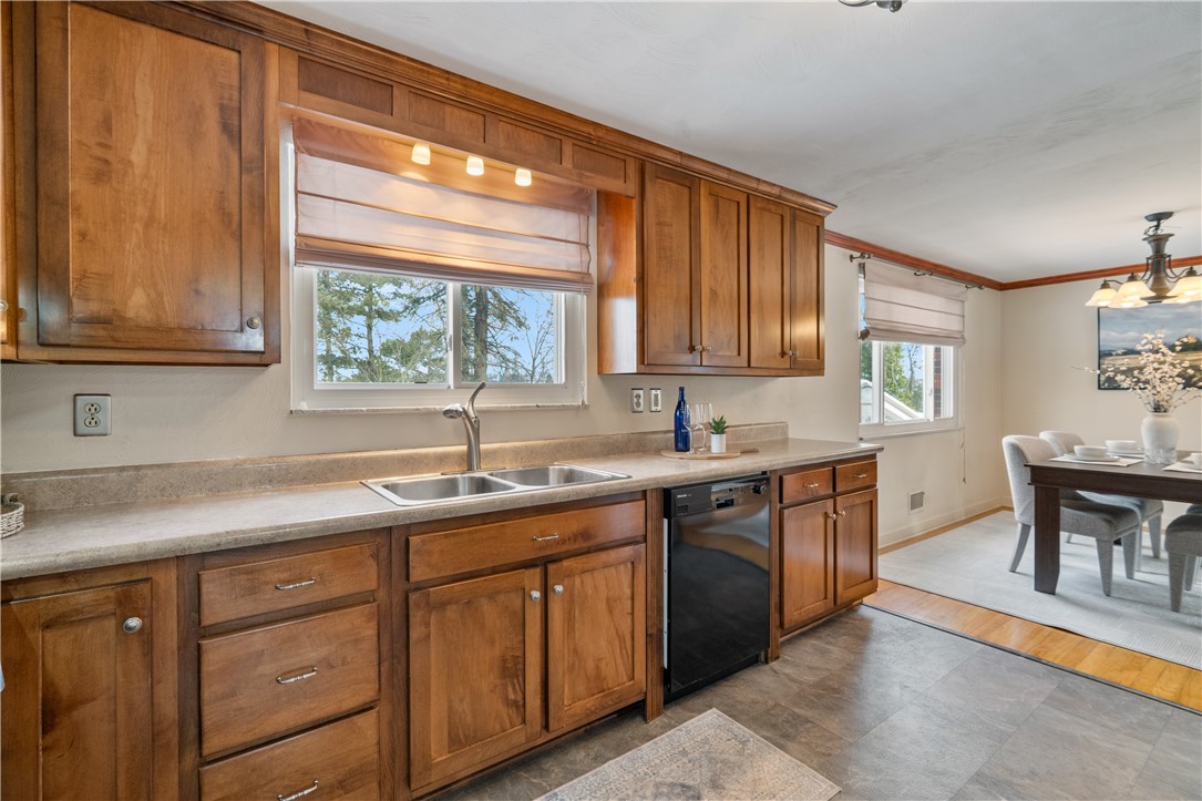 120 Mallard Dr
