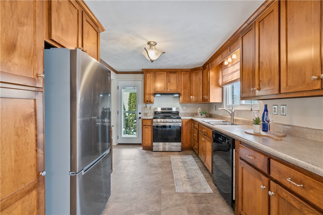 120 Mallard Dr