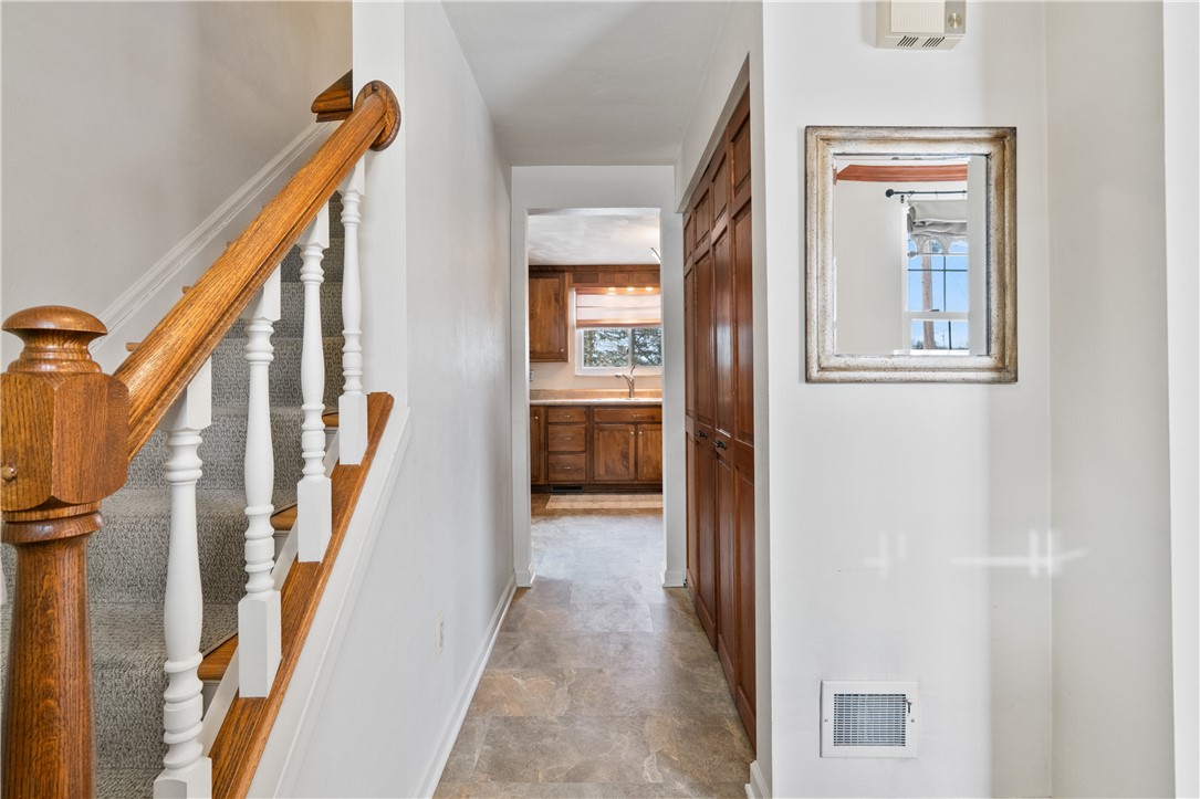 120 Mallard Dr