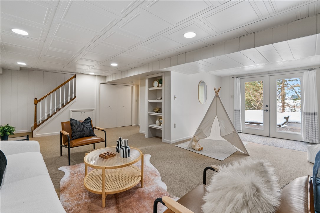 120 Mallard Dr