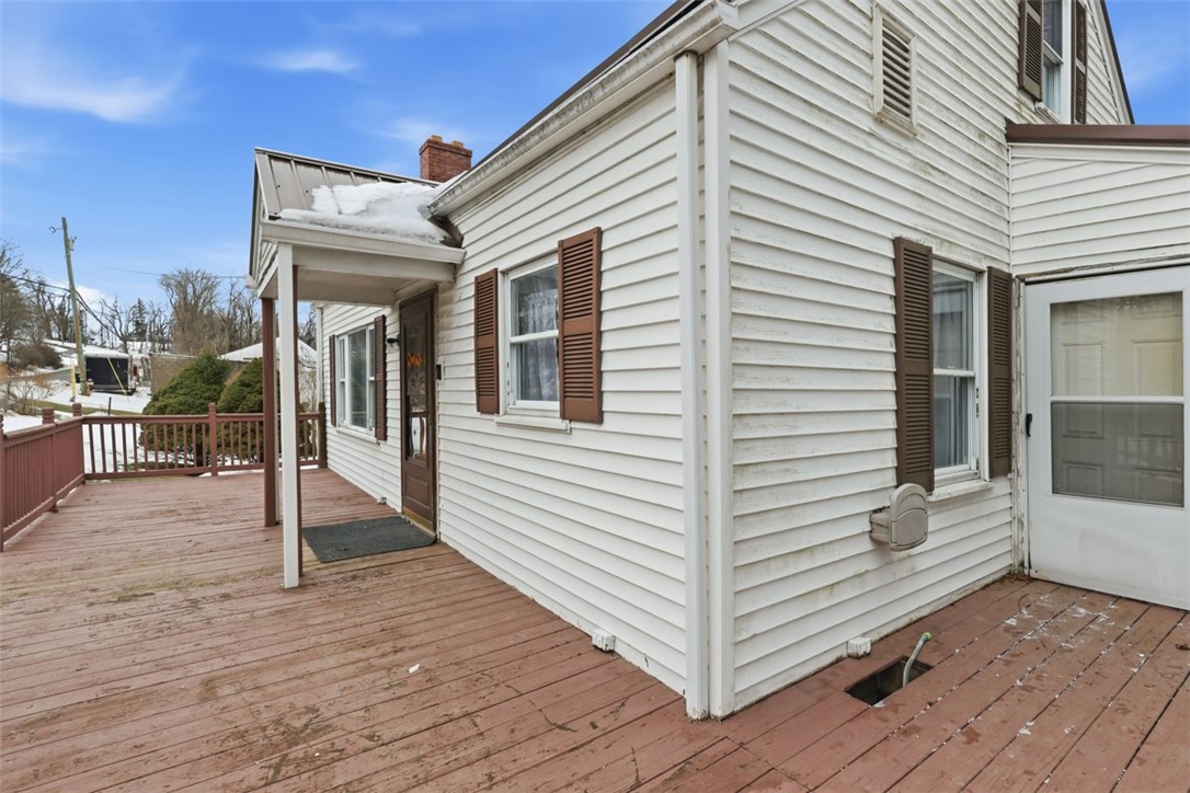 1395 Amity Ridge Rd