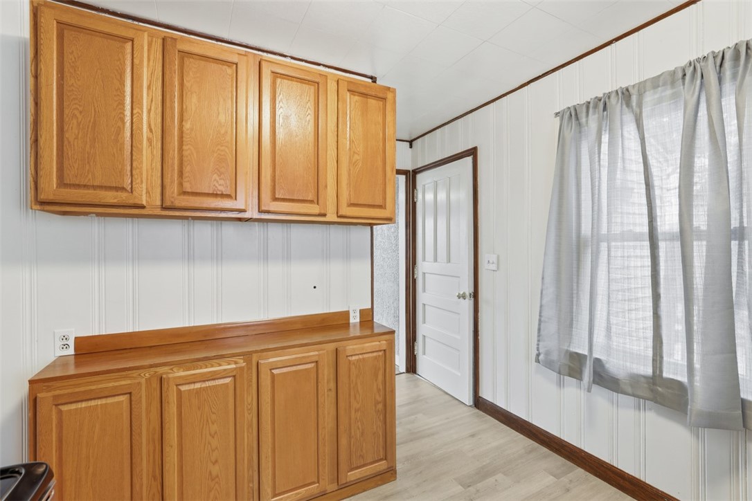 1395 Amity Ridge Rd