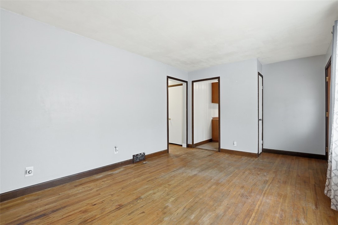 1395 Amity Ridge Rd