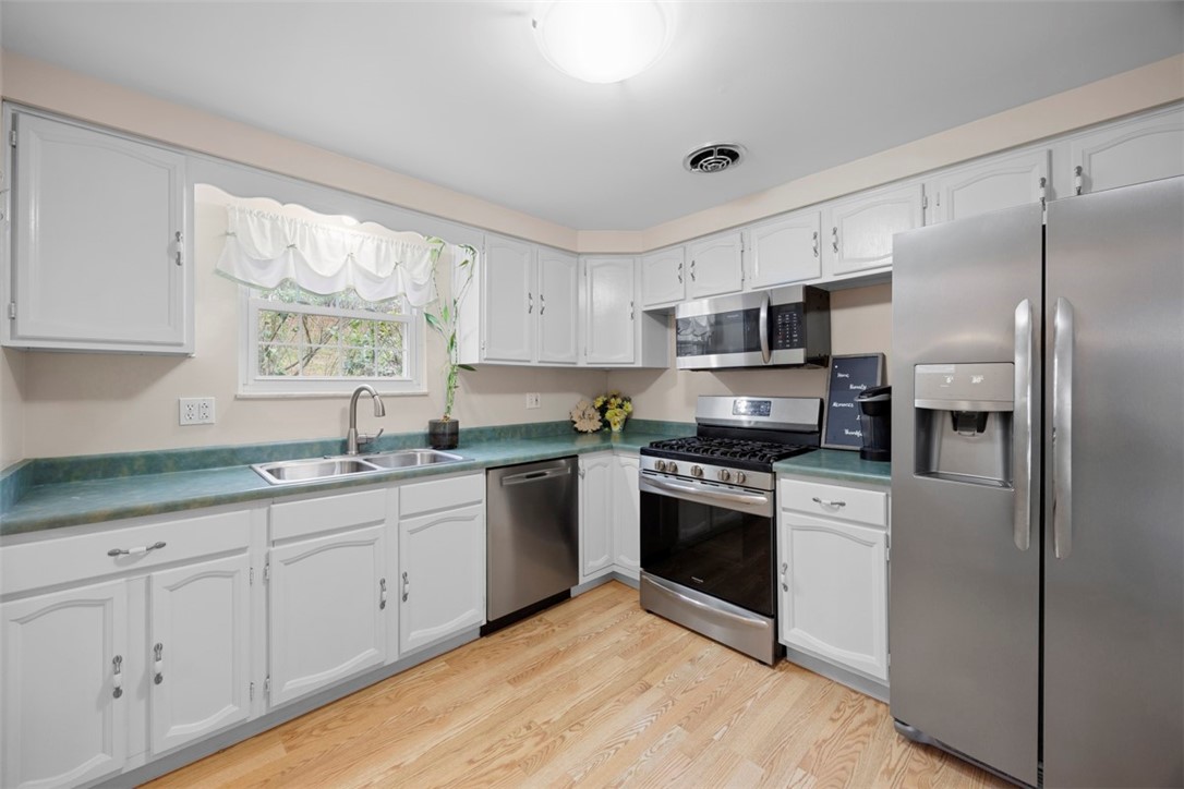 4036 Crabapple
