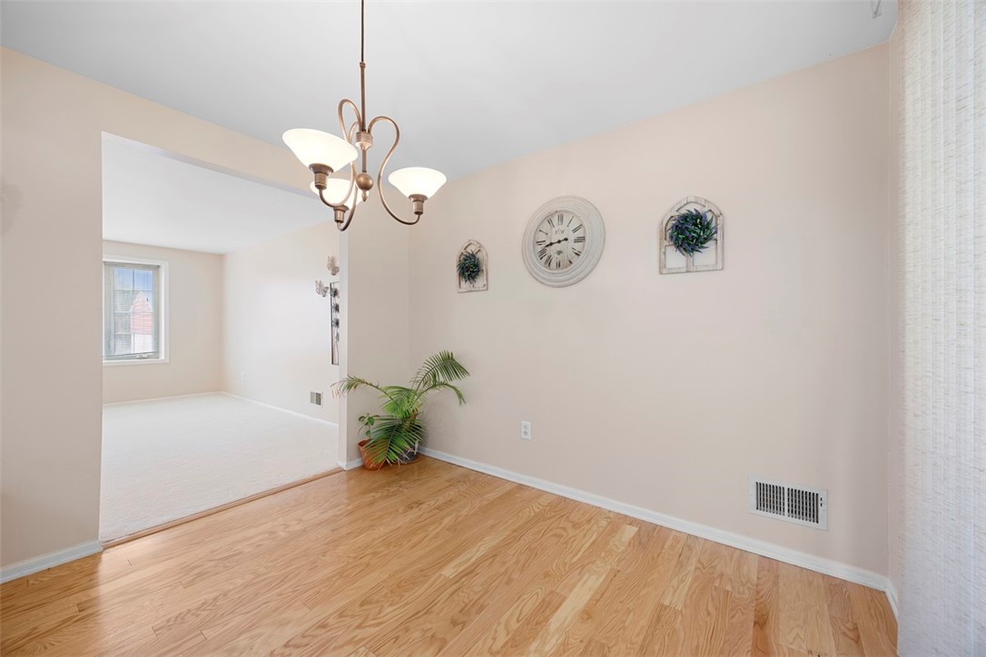 4036 Crabapple