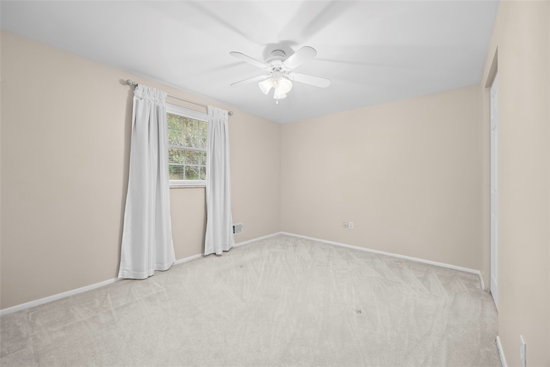 4036 Crabapple