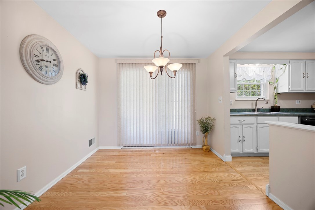 4036 Crabapple