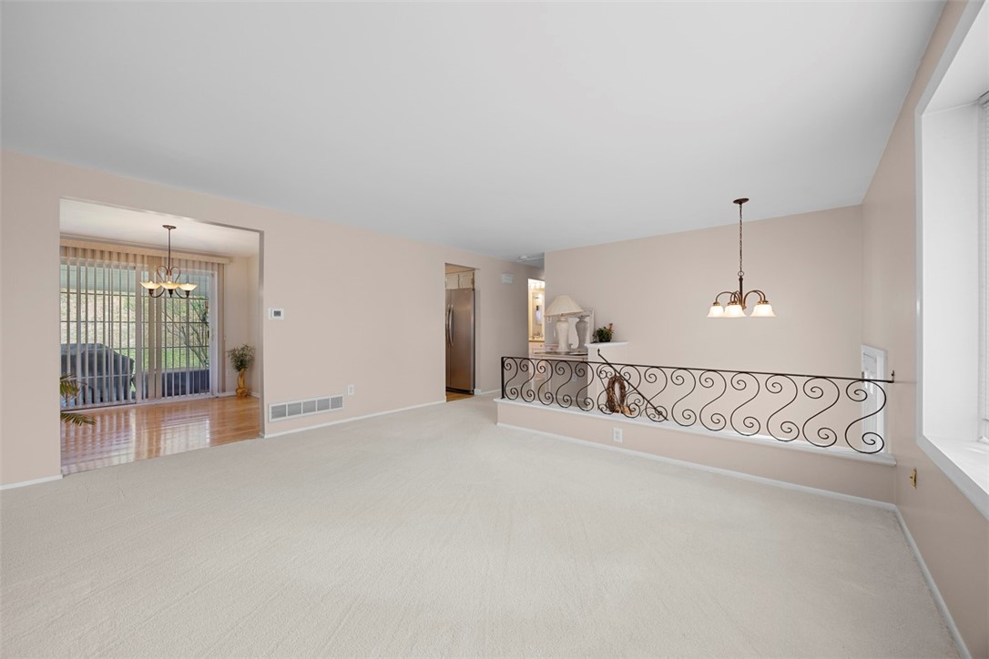 4036 Crabapple