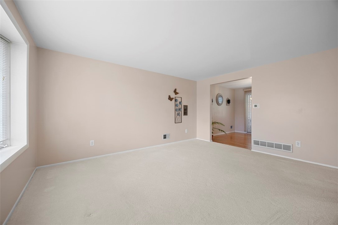 4036 Crabapple