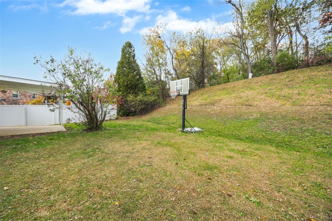 4036 Crabapple