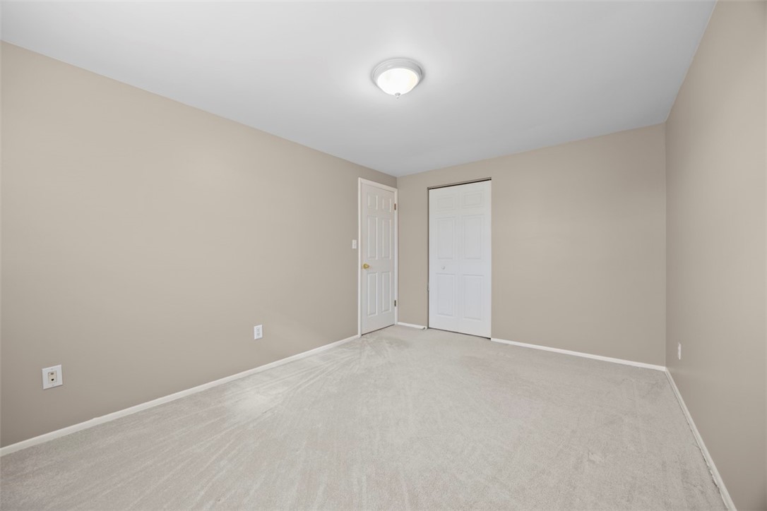 4036 Crabapple