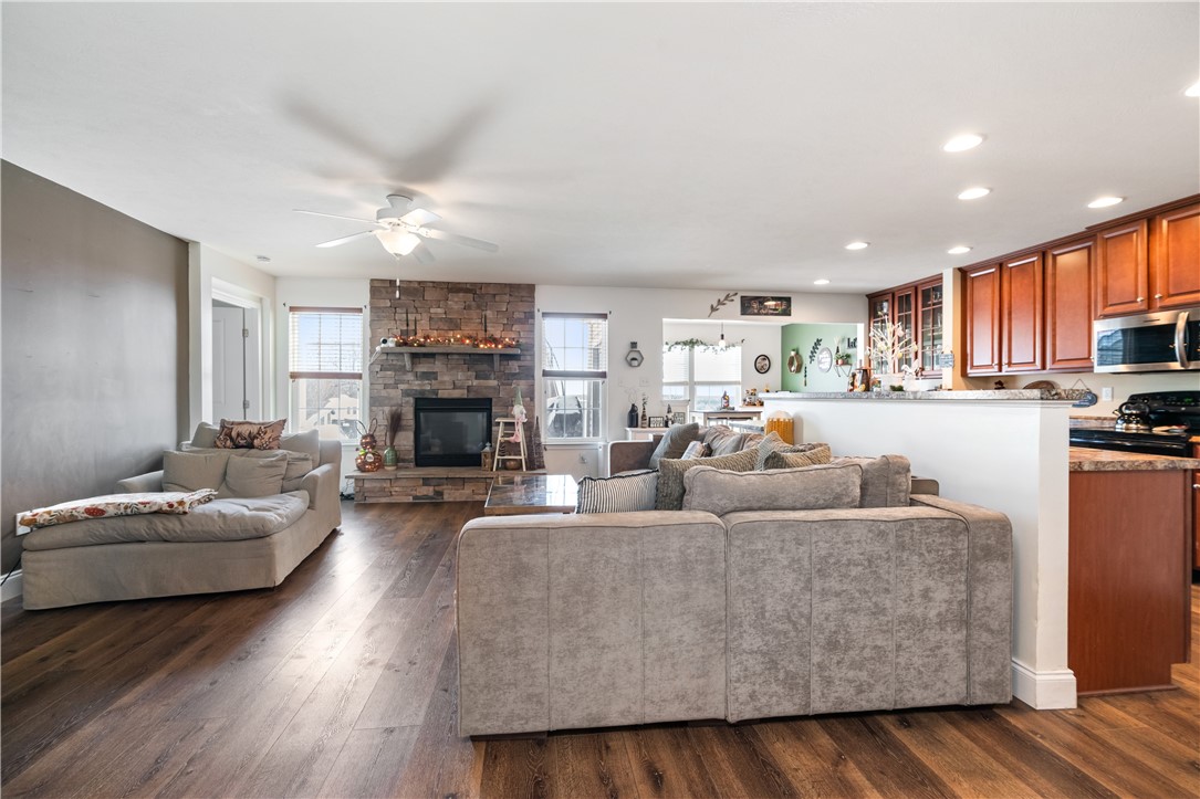 1108 Raymond Dr
