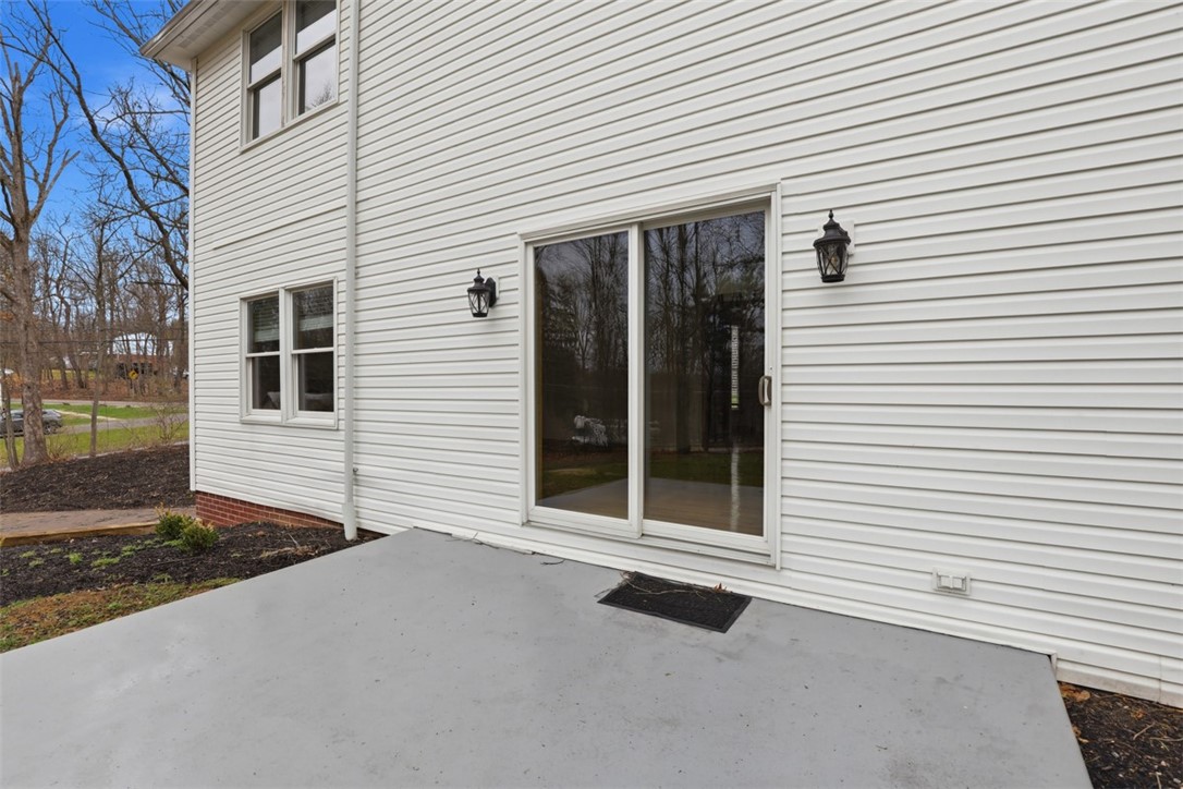 5653 Meridian Rd