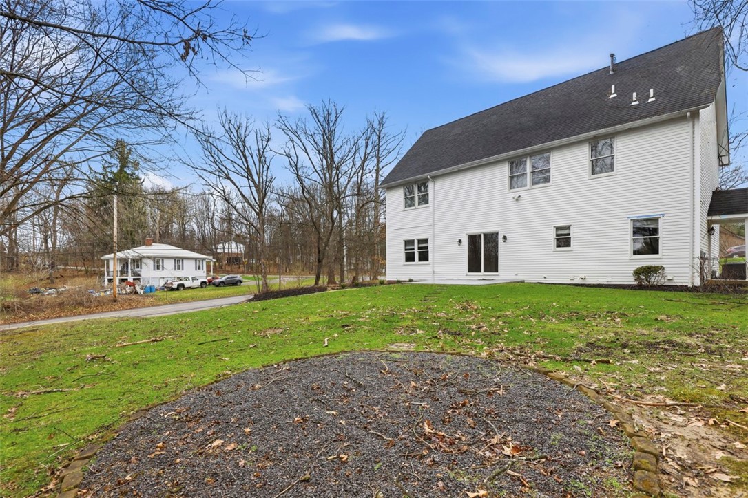 5653 Meridian Rd