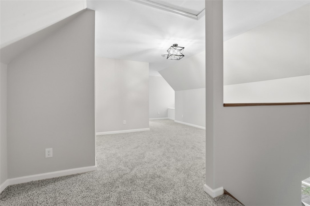 5653 Meridian Rd